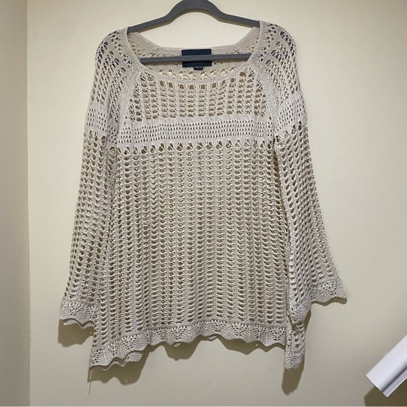 Lovemaker Tops - Women’s Tan Crochet Hippie Beach Summer Resort  BoHo Bell 3/4 Sleeves Size L NEW